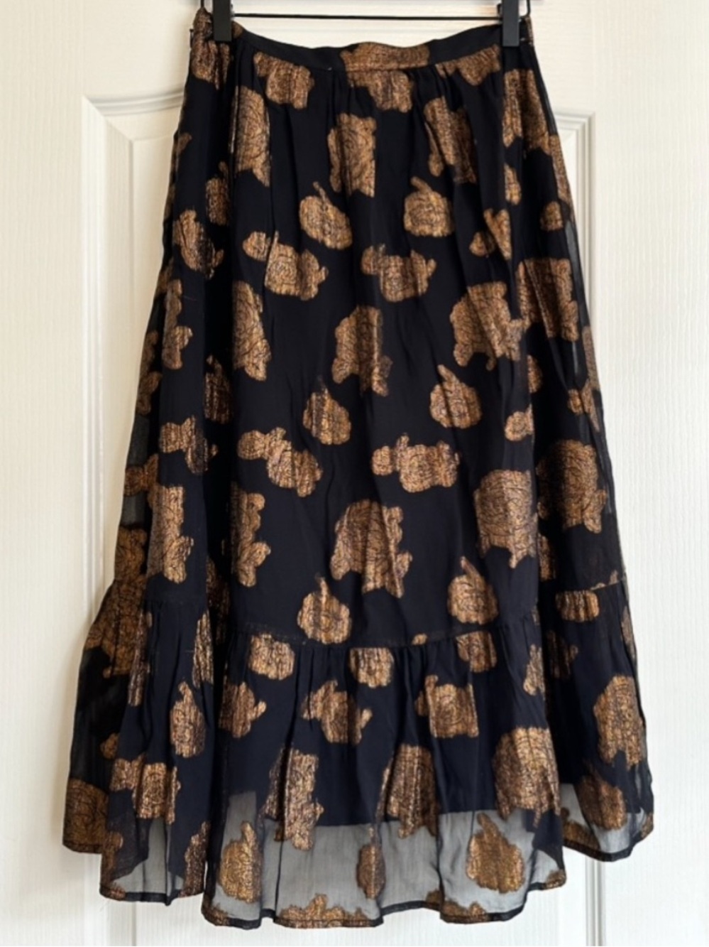 Anthro Floreat Oralie Black & Gold Metallic Floral Rose Midi Skirt Size 10 Glam - Picture 2 of 9
